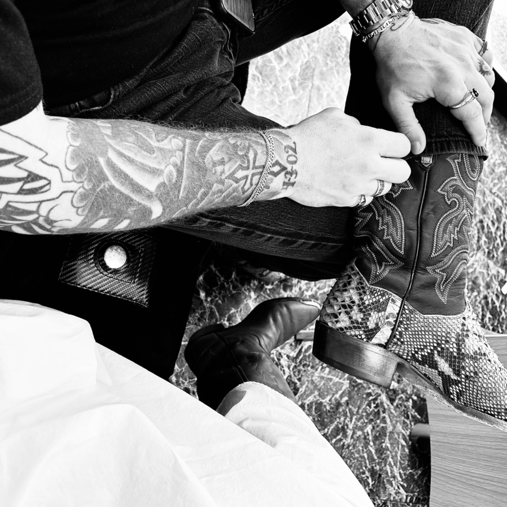 Meet your Posher, Justin